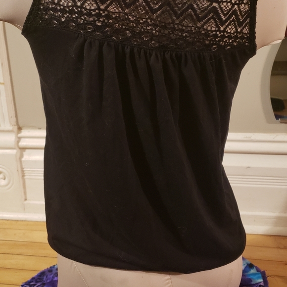 🍄2for15🍄 Mesh Pattern Back Summer Top in Black - Picture 4 of 4